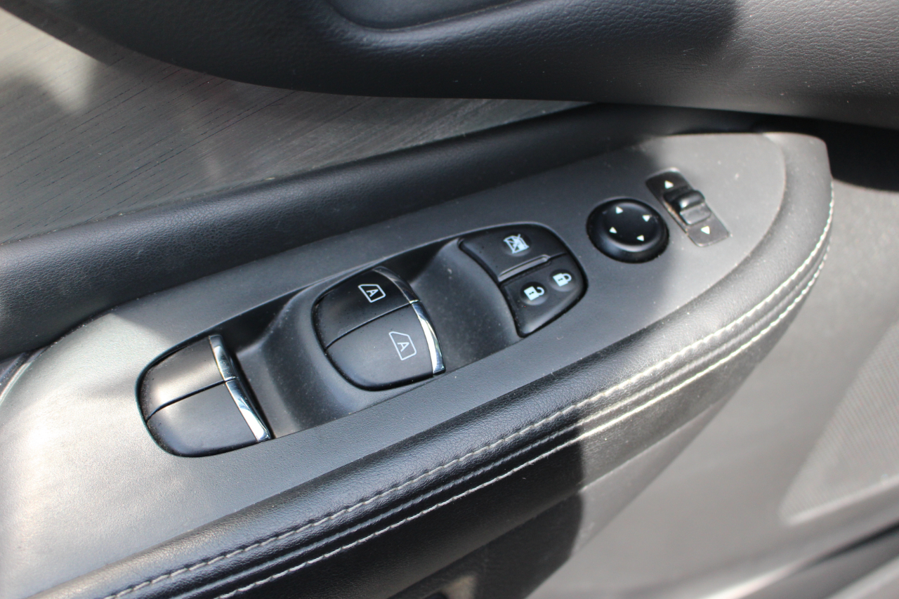 Nissan Murano S AWD 2015