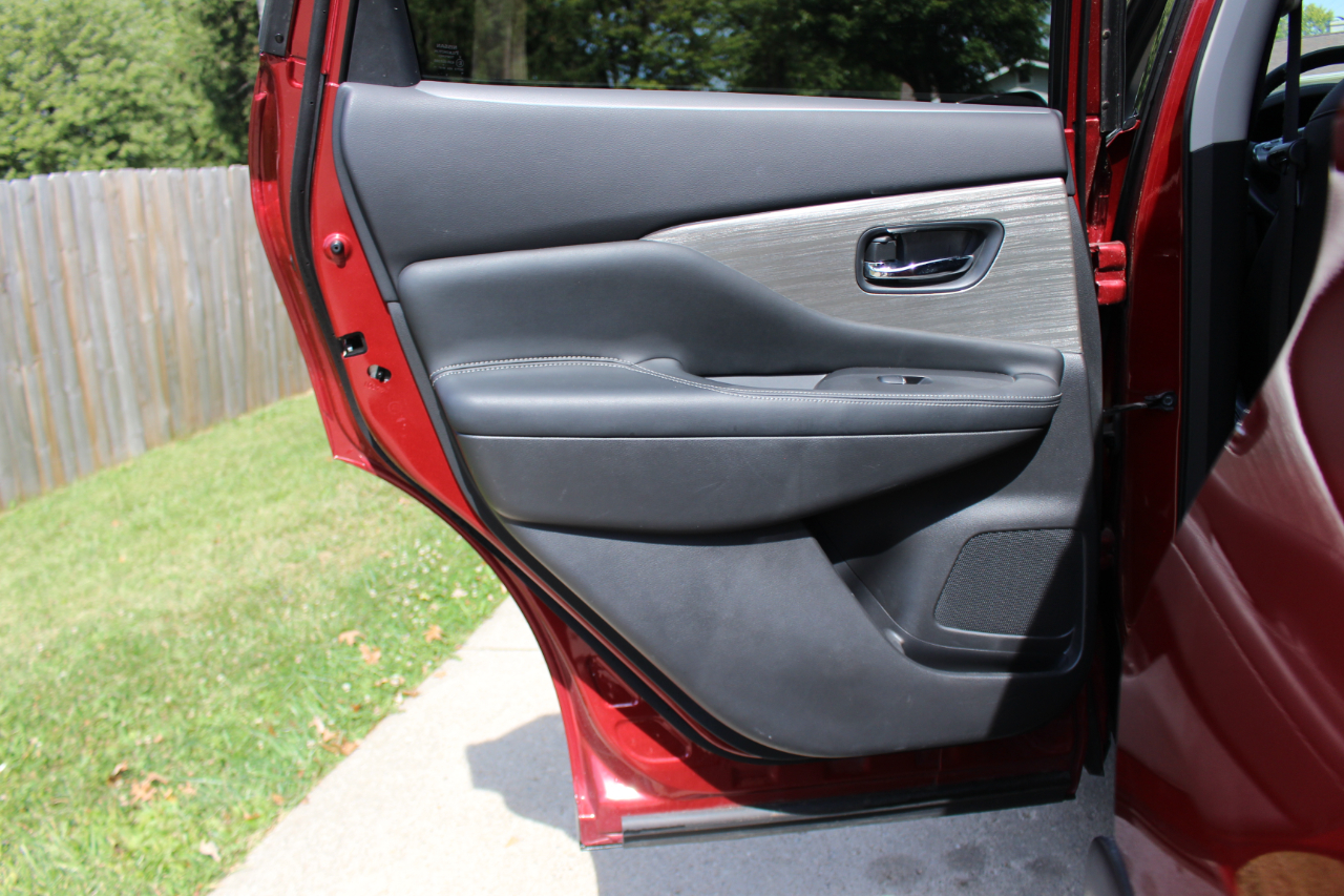 Nissan Murano S AWD 2015