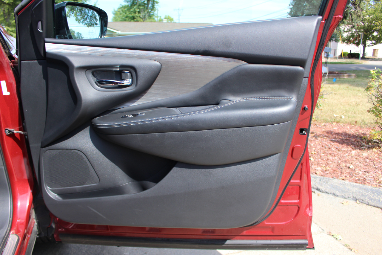 Nissan Murano S AWD 2015