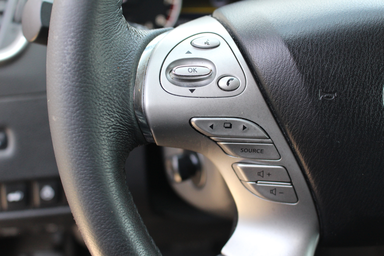 Nissan Murano S AWD 2015