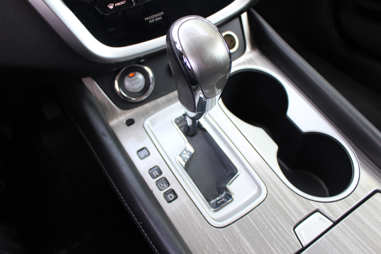 Nissan Murano S AWD 2015