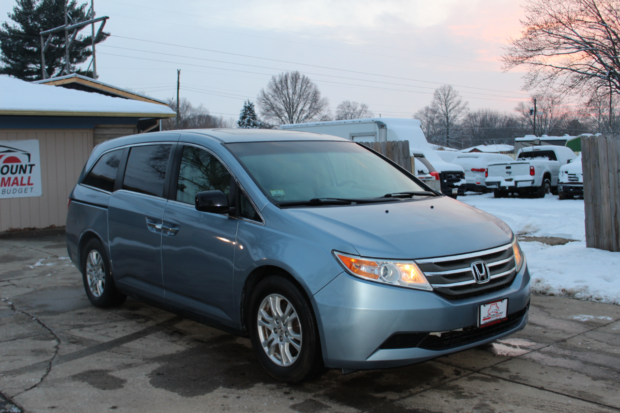 2013 Honda Odyssey EX-L photo 2