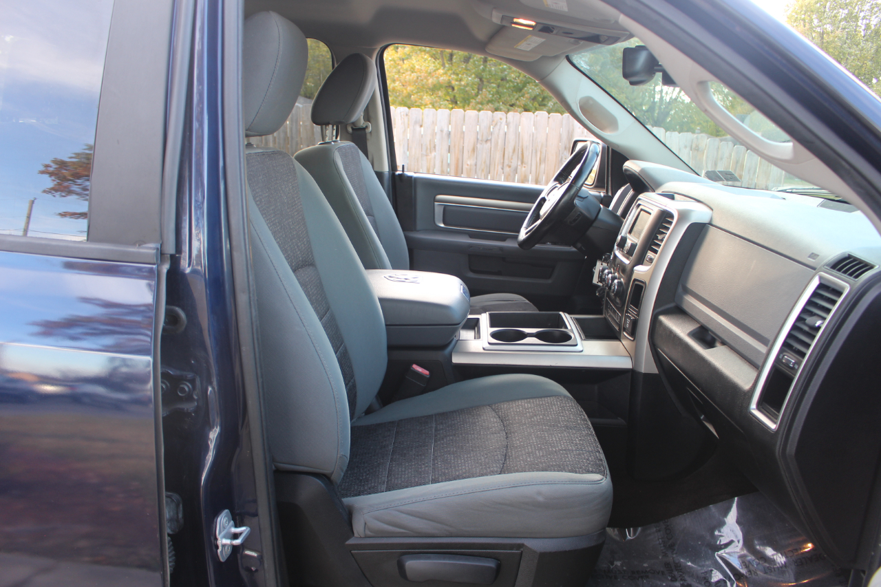 RAM 1500 Big Horn Crew Cab SWB 4WD 2014 RAM 1500 Big Horn Crew Cab SWB 4WD 2014