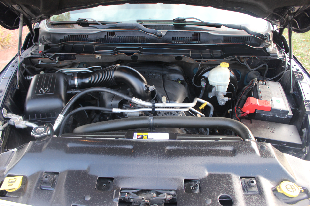 RAM 1500 Big Horn Crew Cab SWB 4WD 2014 RAM 1500 Big Horn Crew Cab SWB 4WD 2014