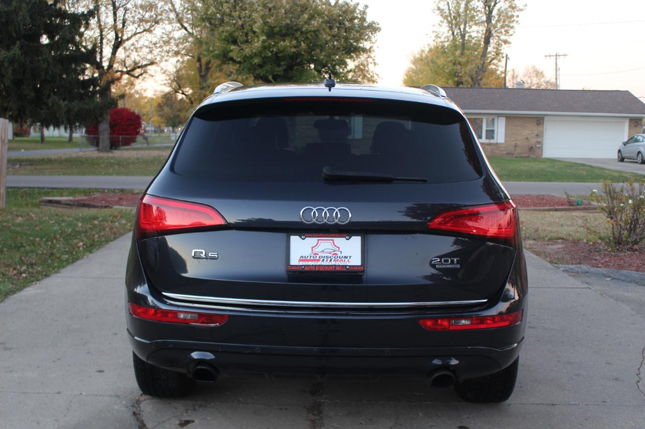 Audi Q5 2.0T Premium quattro 2017