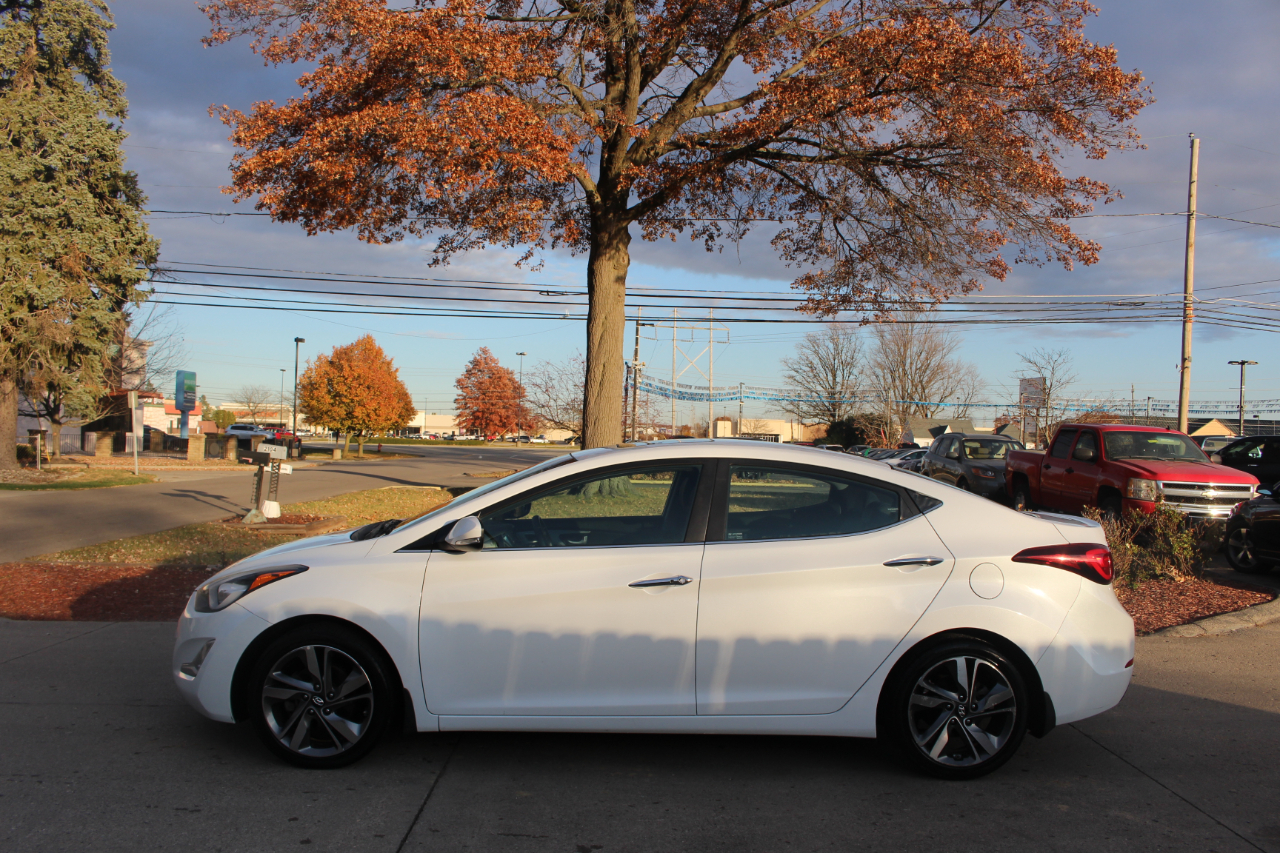 Hyundai Elantra SE 2015