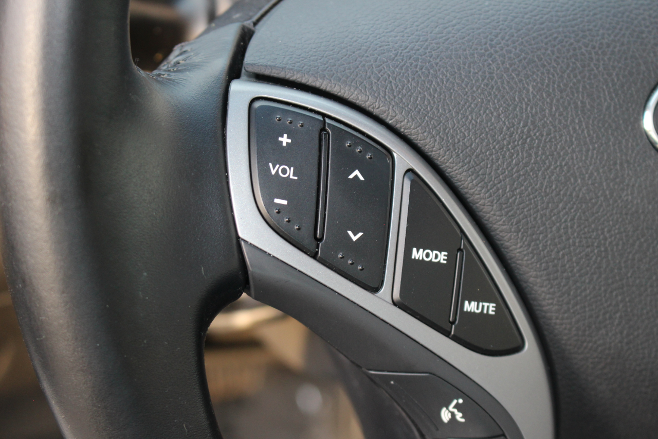 Hyundai Elantra SE 2015