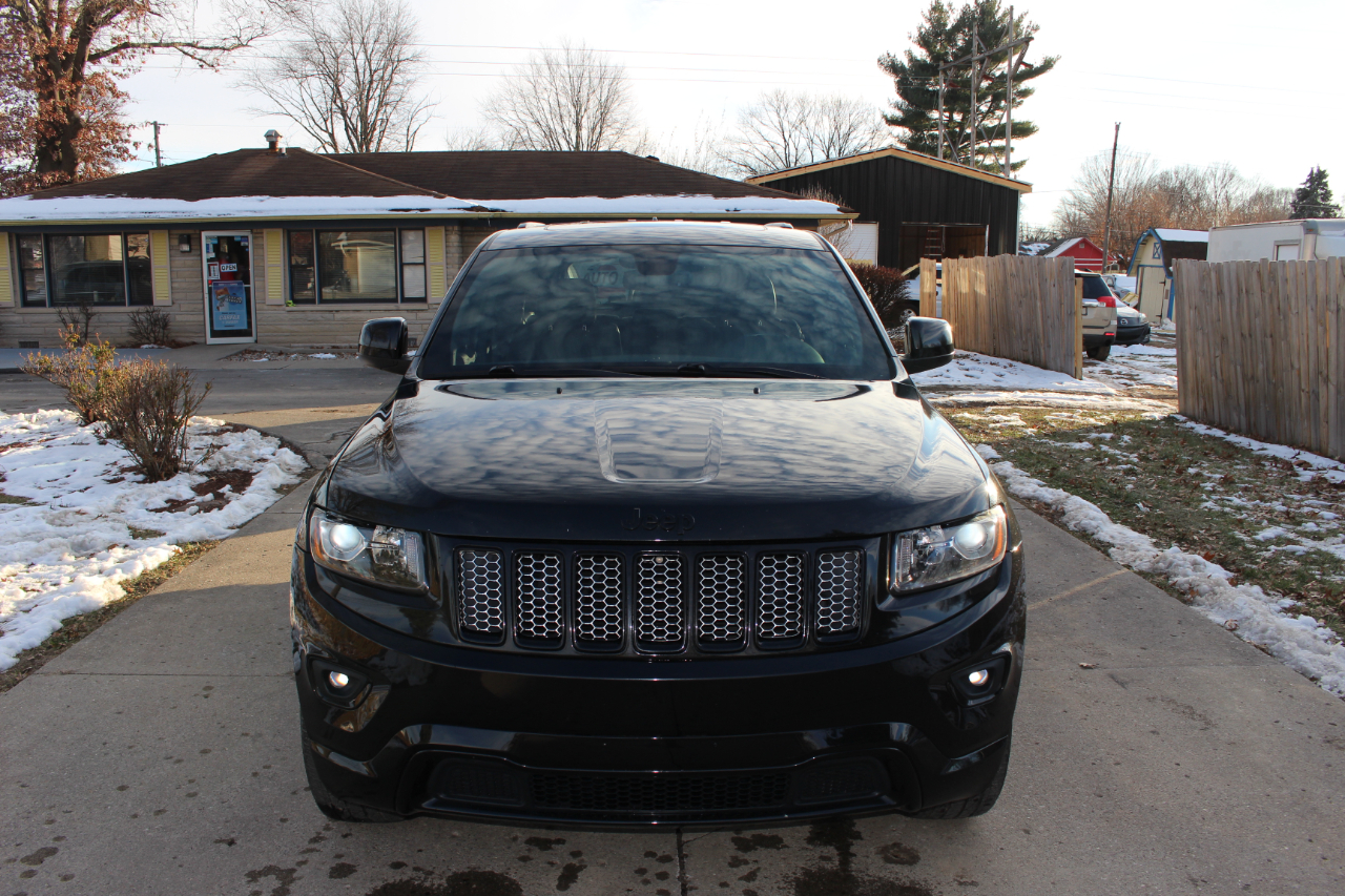 Jeep Grand Cherokee Laredo 4WD 2015