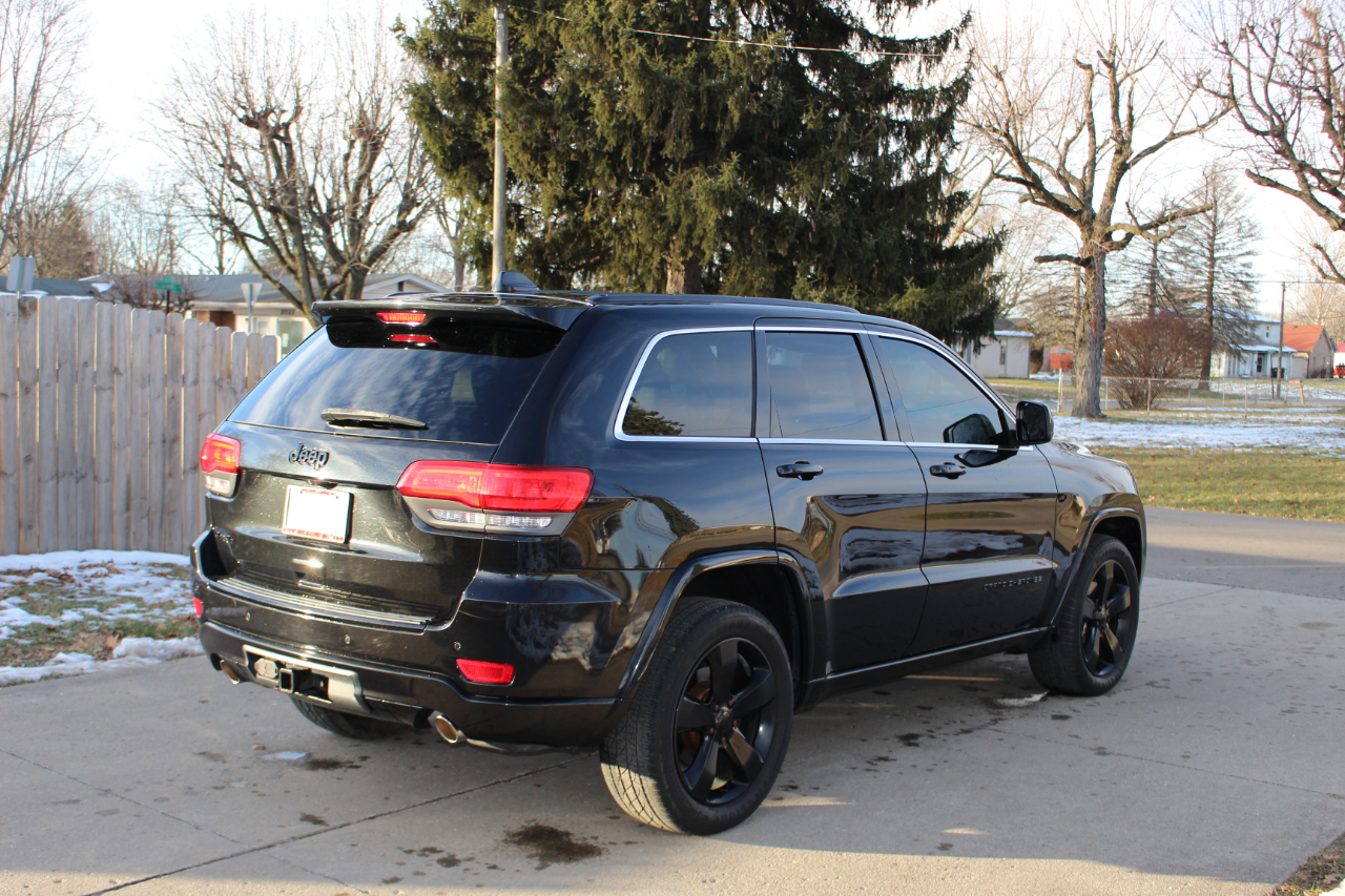 Jeep Grand Cherokee Laredo 4WD 2015