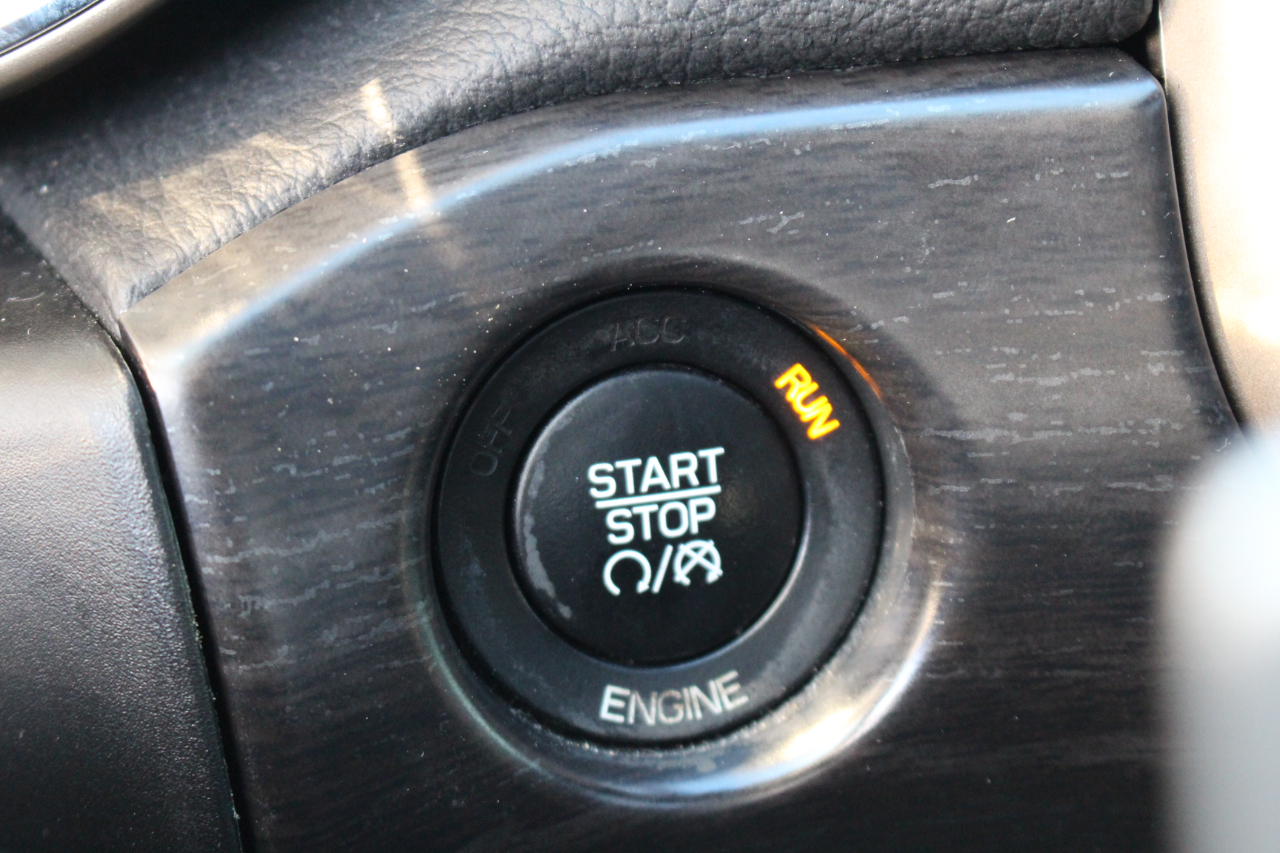 Jeep Grand Cherokee Laredo 4WD 2015