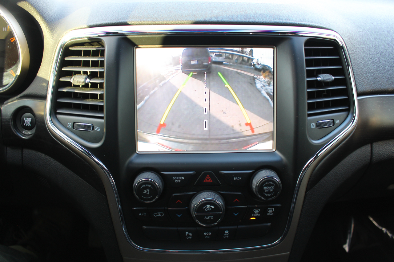 Jeep Grand Cherokee Laredo 4WD 2015