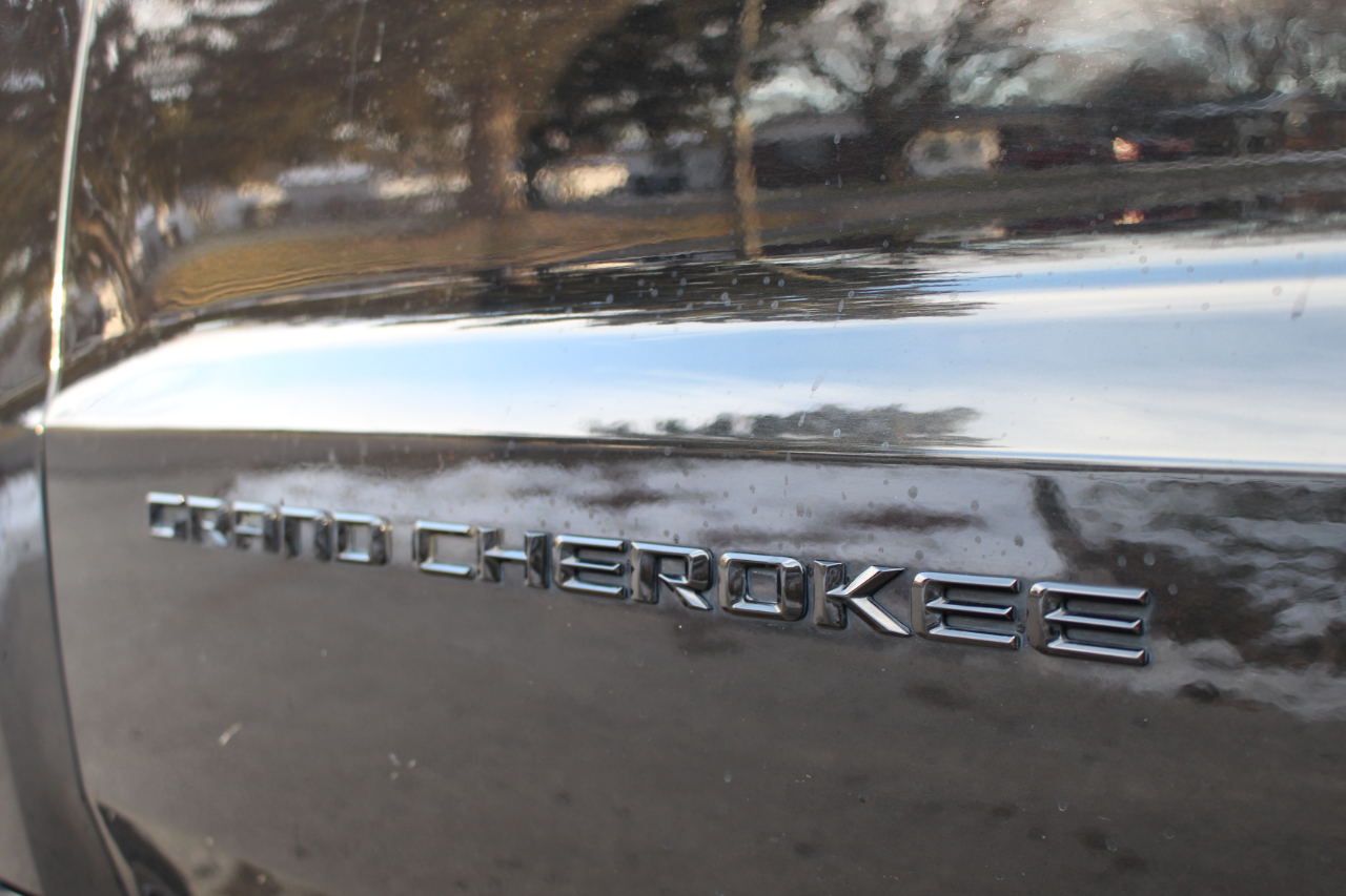 Jeep Grand Cherokee Laredo 4WD 2015