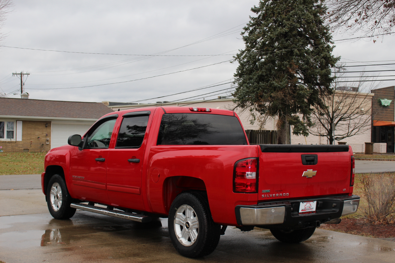 Chevrolet Silverado 1500 LT Crew Cab 4WD 2011