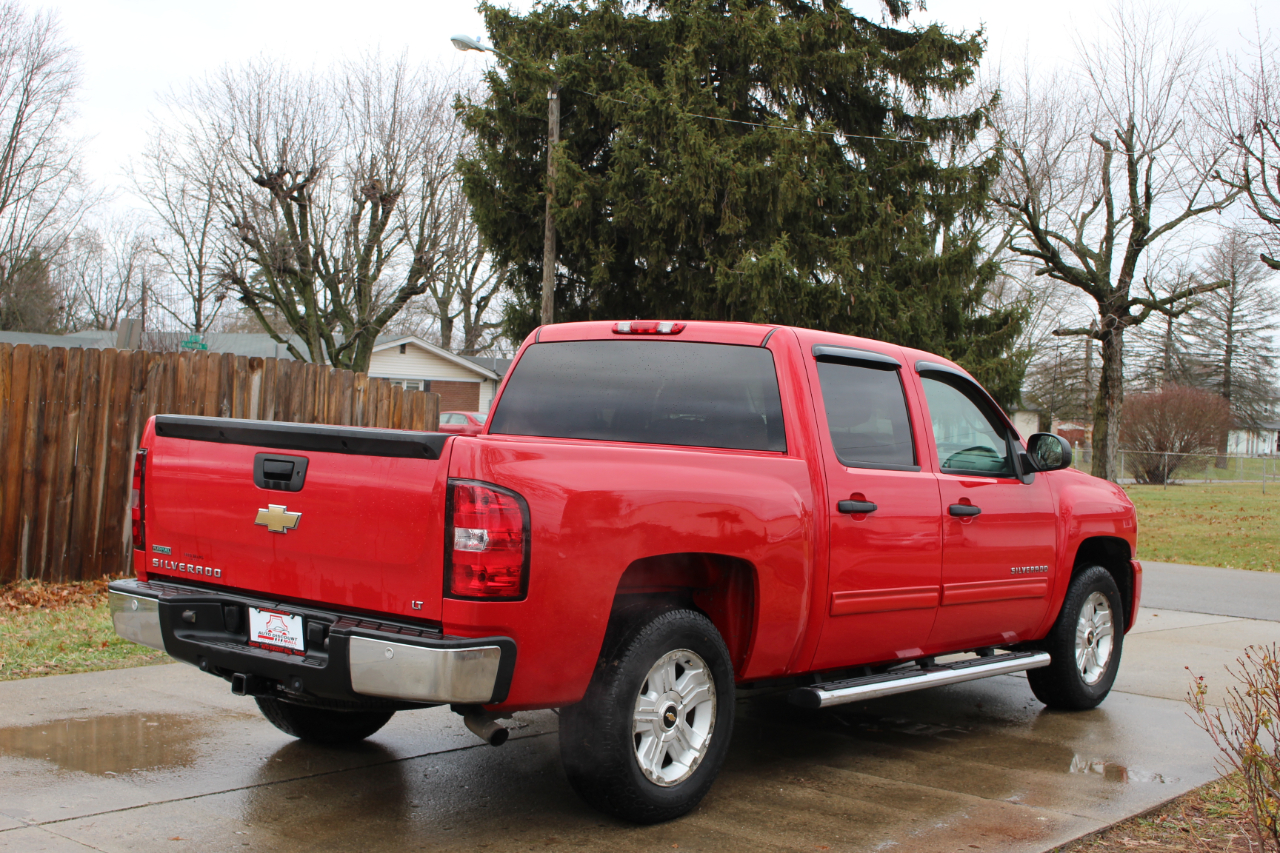 Chevrolet Silverado 1500 LT Crew Cab 4WD 2011