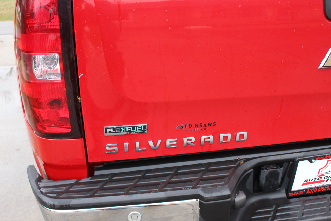 Chevrolet Silverado 1500 LT Crew Cab 4WD 2011