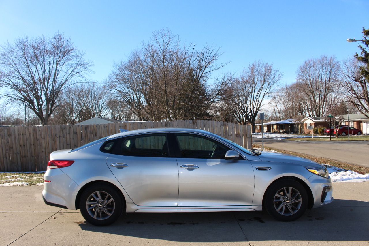 Kia Optima LX 2020