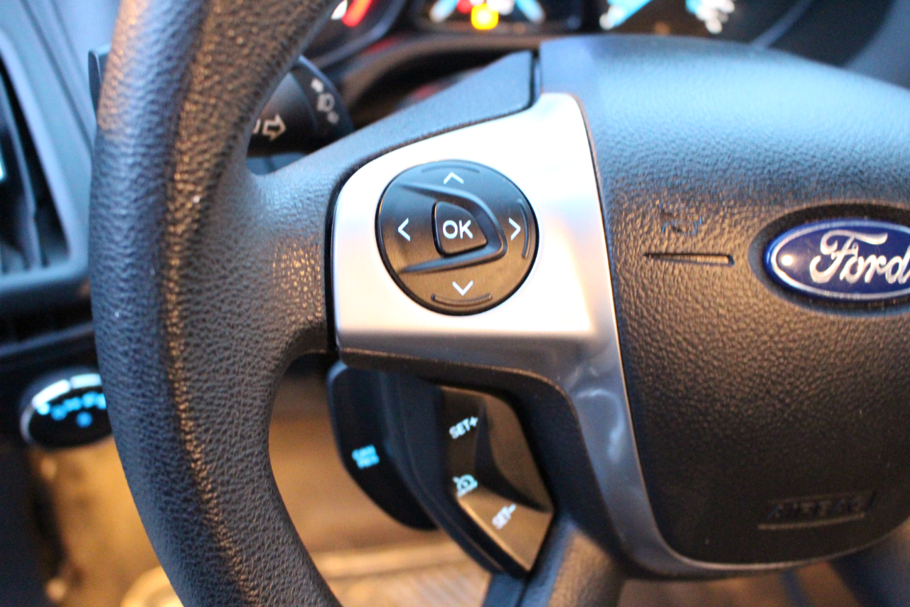 Ford Focus SE Sedan 2014