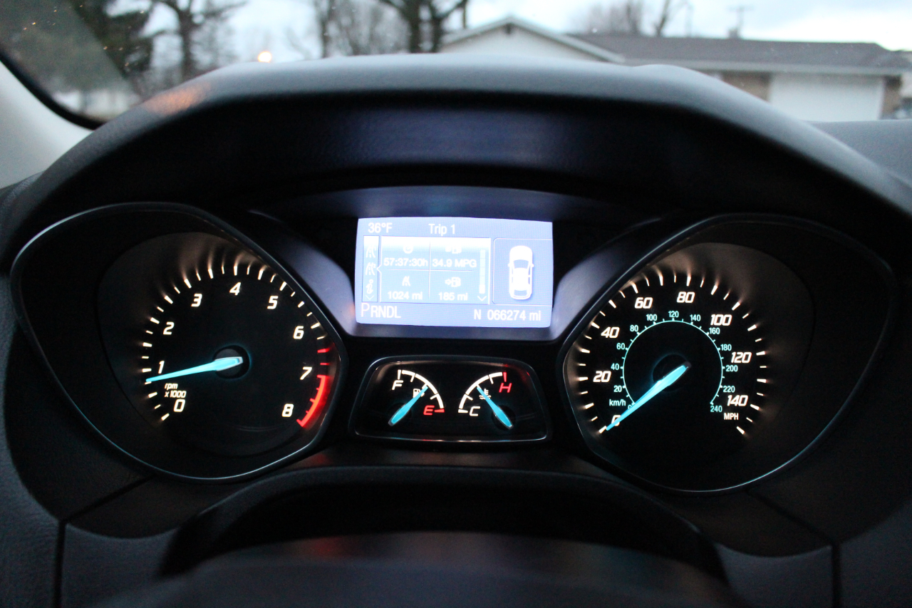 Ford Focus SE Sedan 2014