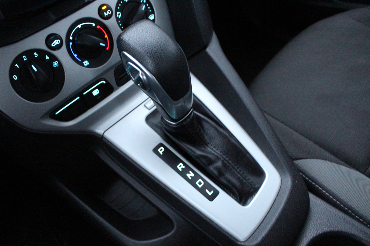 Ford Focus SE Sedan 2014