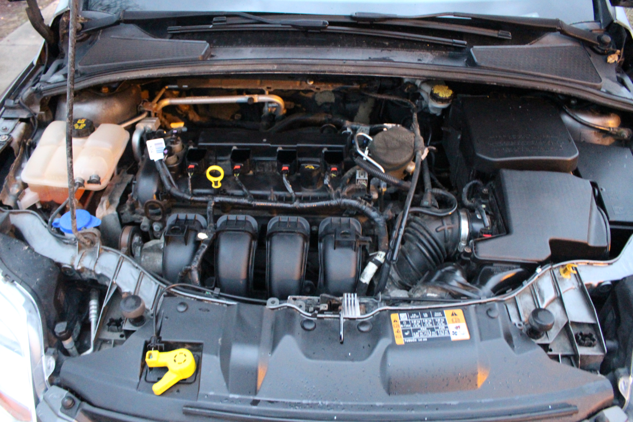 Ford Focus SE Sedan 2014