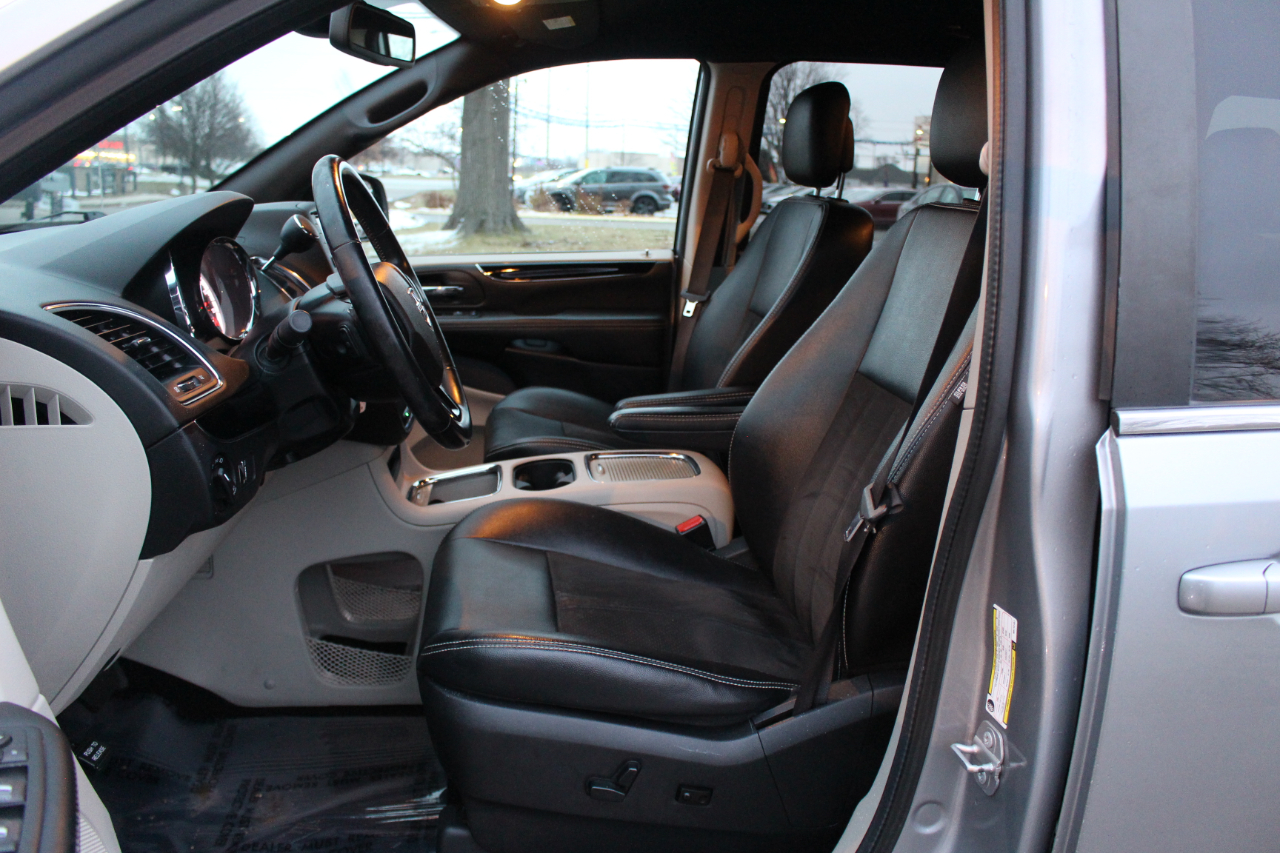 Dodge Grand Caravan SXT 2019