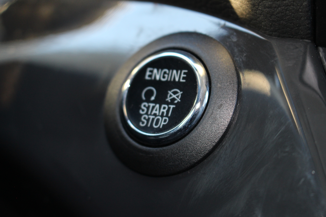 Ford Escape Titanium 4WD 2014