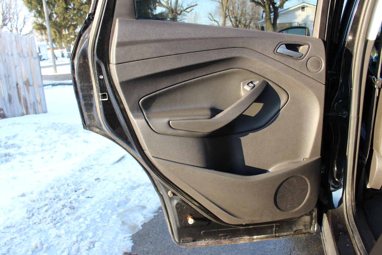 Ford Escape Titanium 4WD 2014