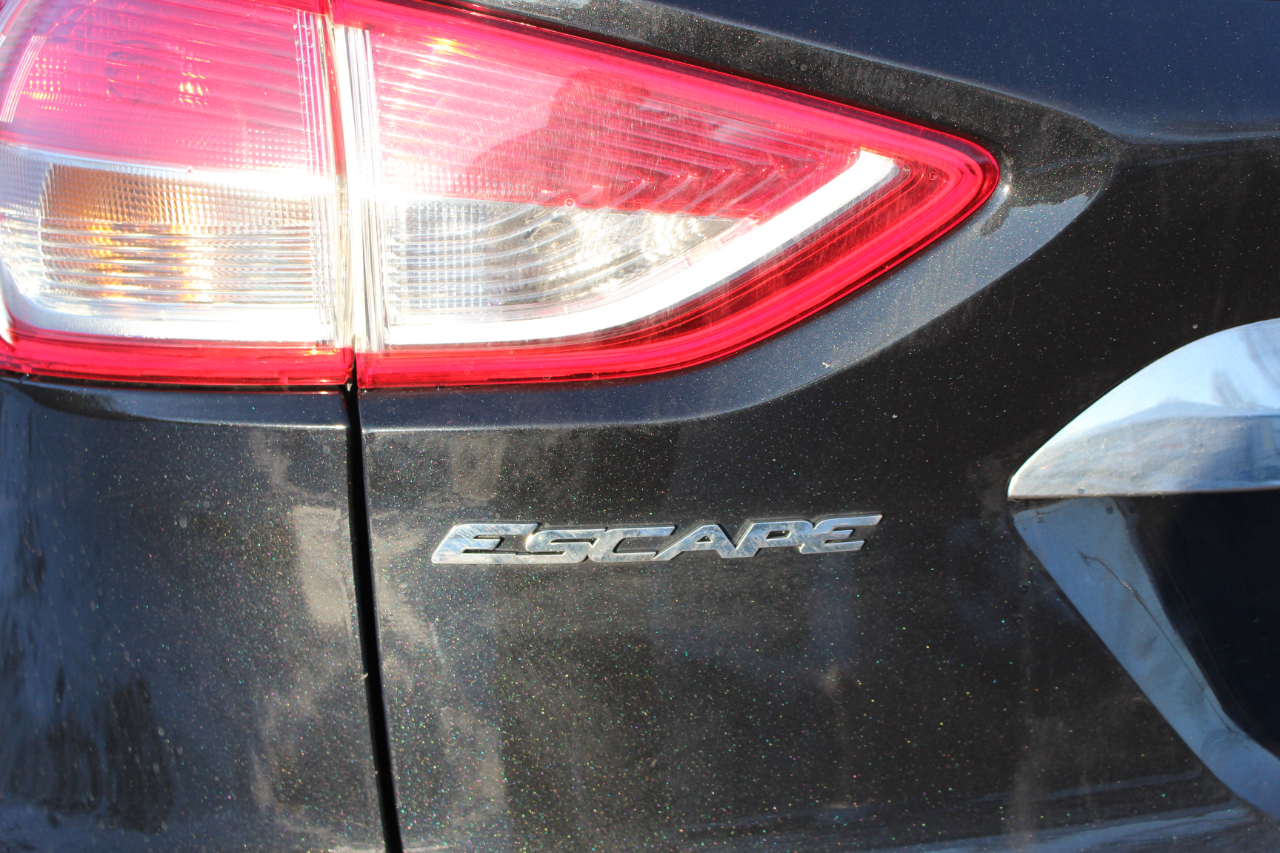 Ford Escape Titanium 4WD 2014