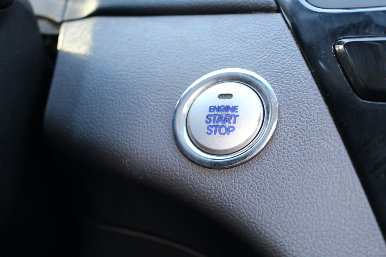 Hyundai Sonata SE Auto 2011