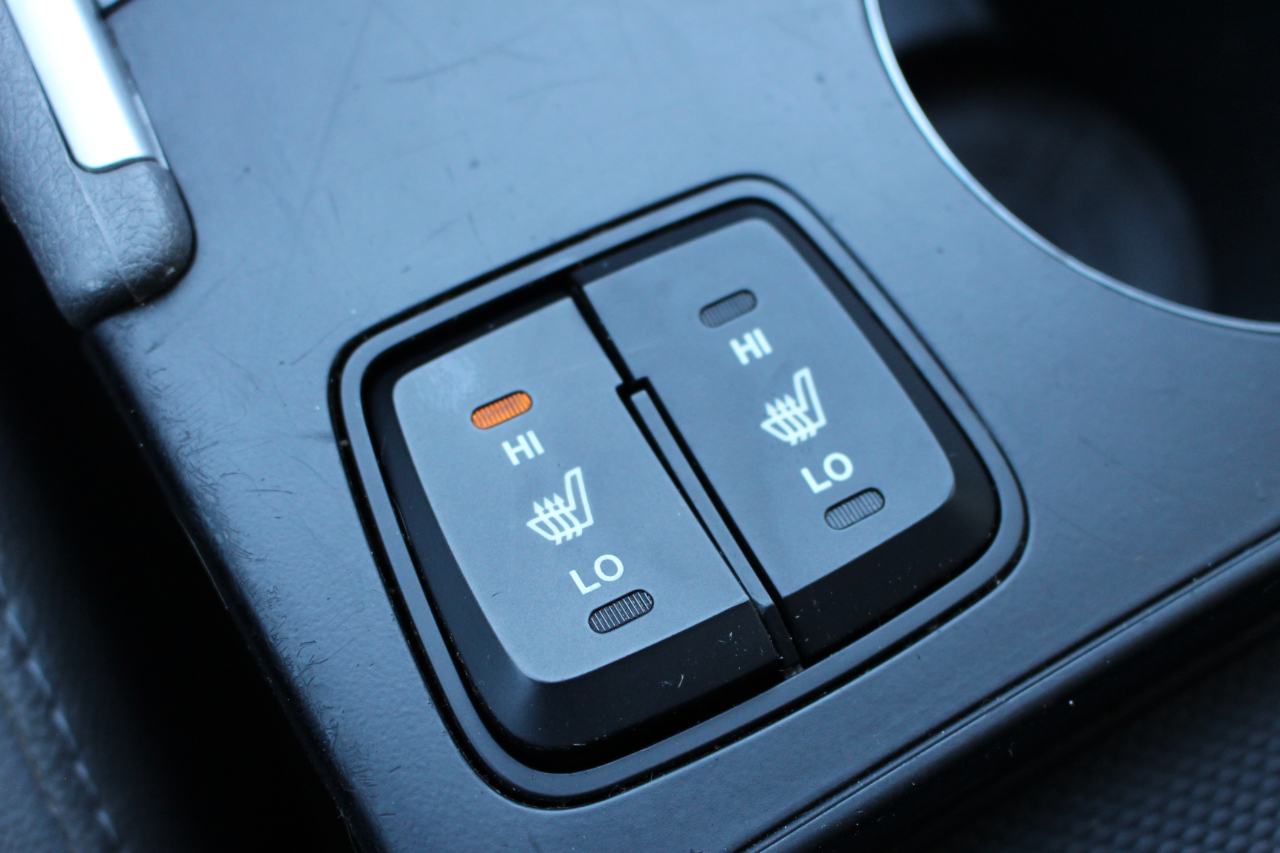 Hyundai Sonata SE Auto 2011