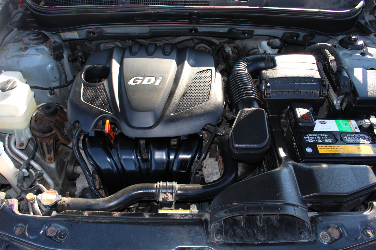 Hyundai Sonata SE Auto 2011