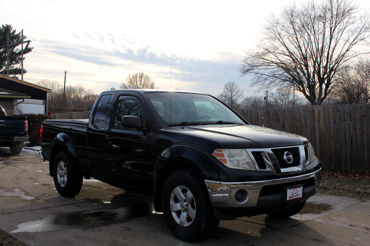 Nissan Frontier SE King Cab V6 4WD 2009