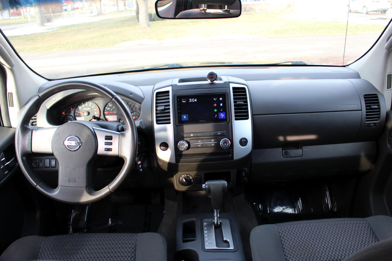 Nissan Frontier SE King Cab V6 4WD 2009