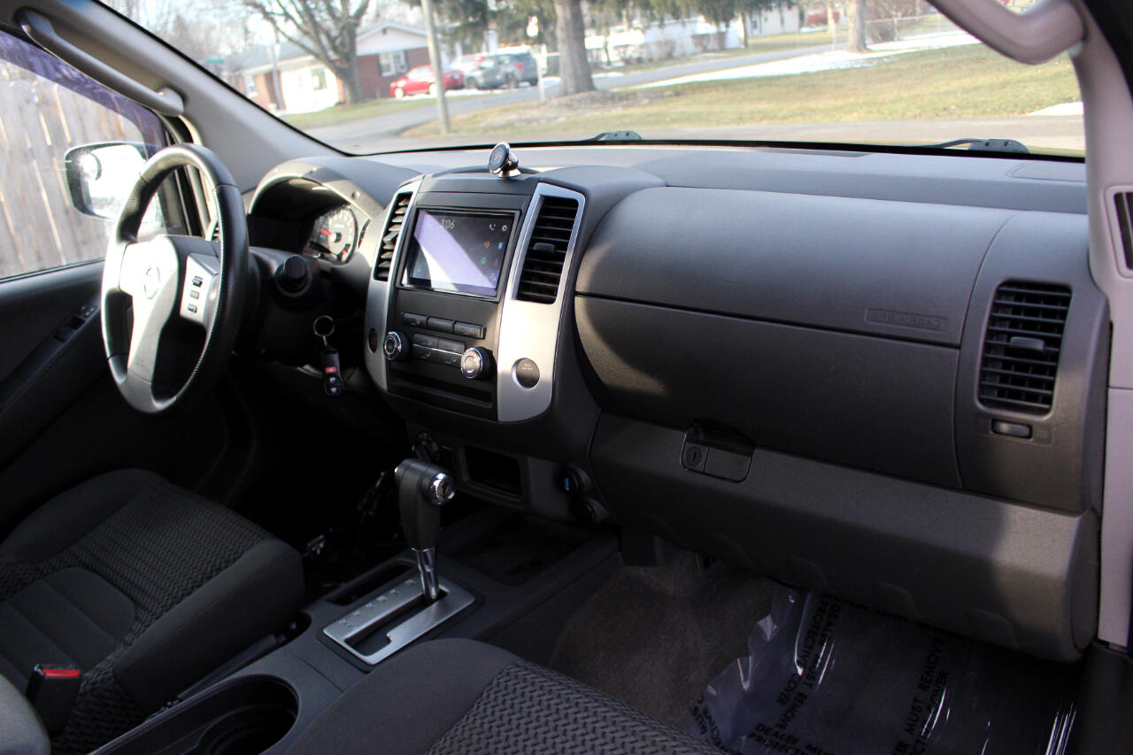 Nissan Frontier SE King Cab V6 4WD 2009