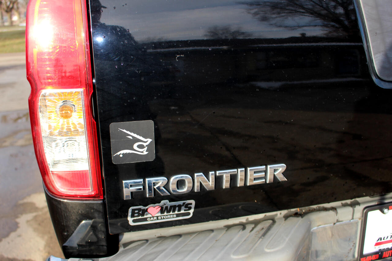 Nissan Frontier SE King Cab V6 4WD 2009