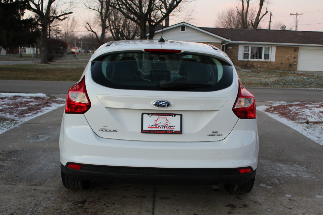 Ford Focus SE Hatch 2014