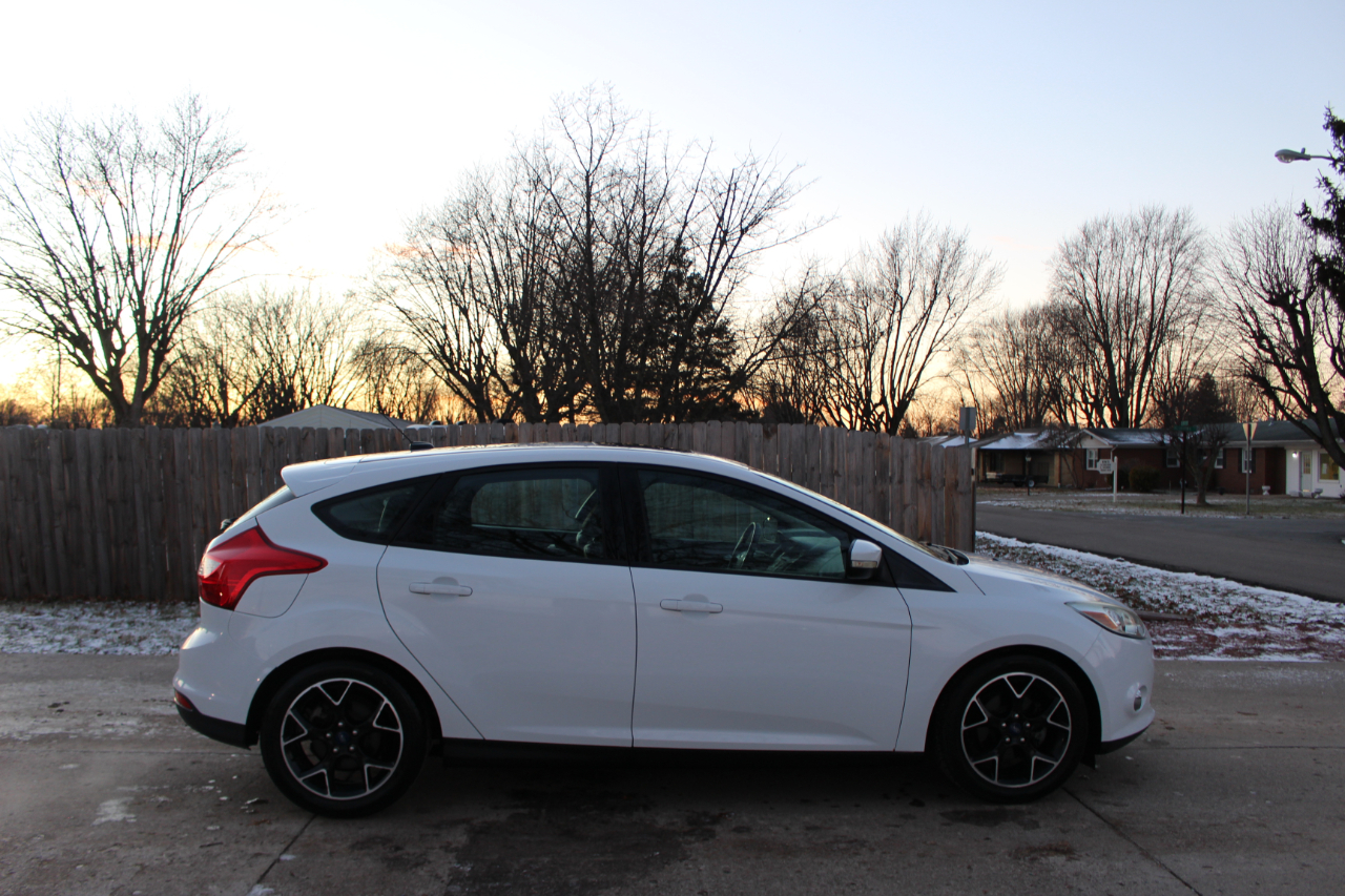 Ford Focus SE Hatch 2014