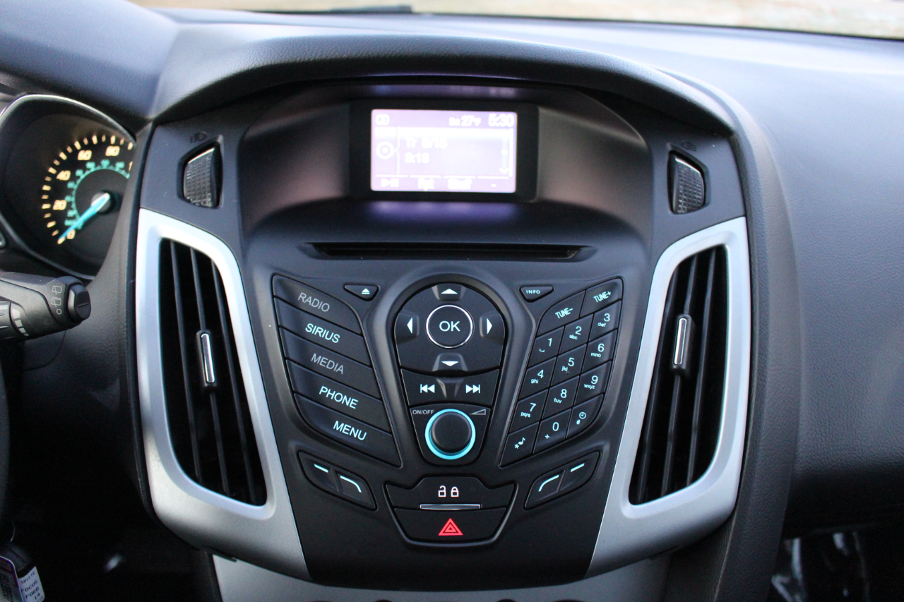 Ford Focus SE Hatch 2014