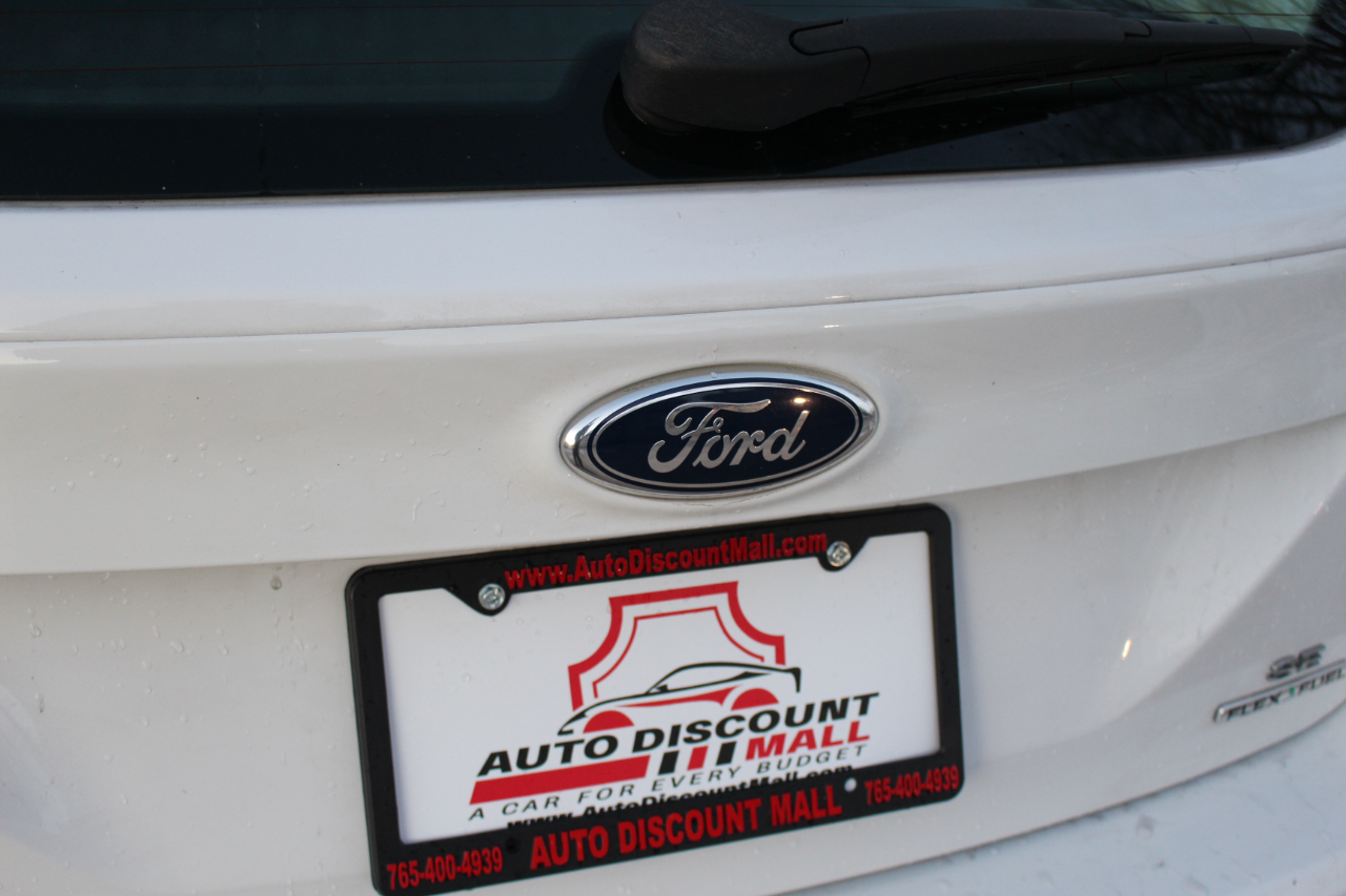 Ford Focus SE Hatch 2014