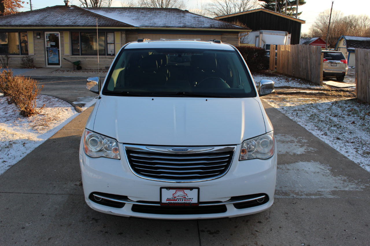 Chrysler Town & Country Limited Platinum 2016