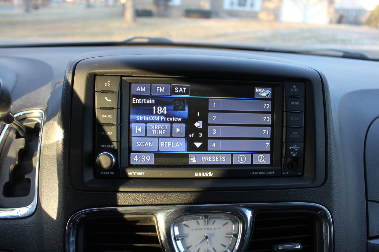 Chrysler Town & Country Limited Platinum 2016