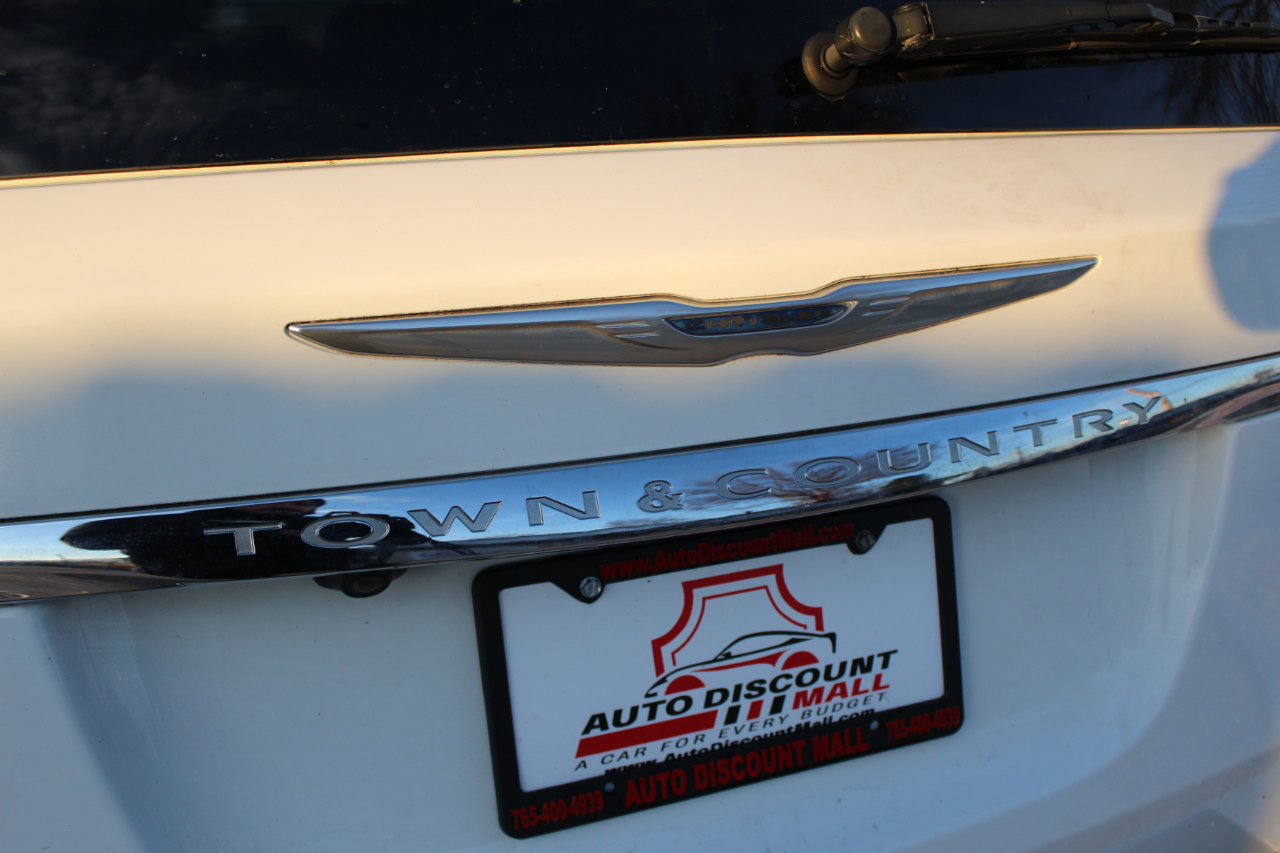 Chrysler Town & Country Limited Platinum 2016