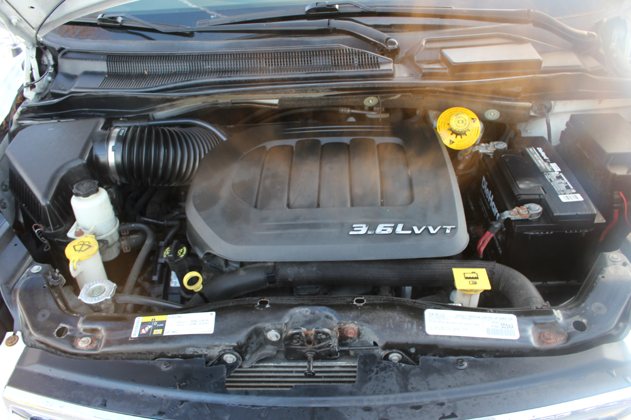 Chrysler Town & Country Limited Platinum 2016