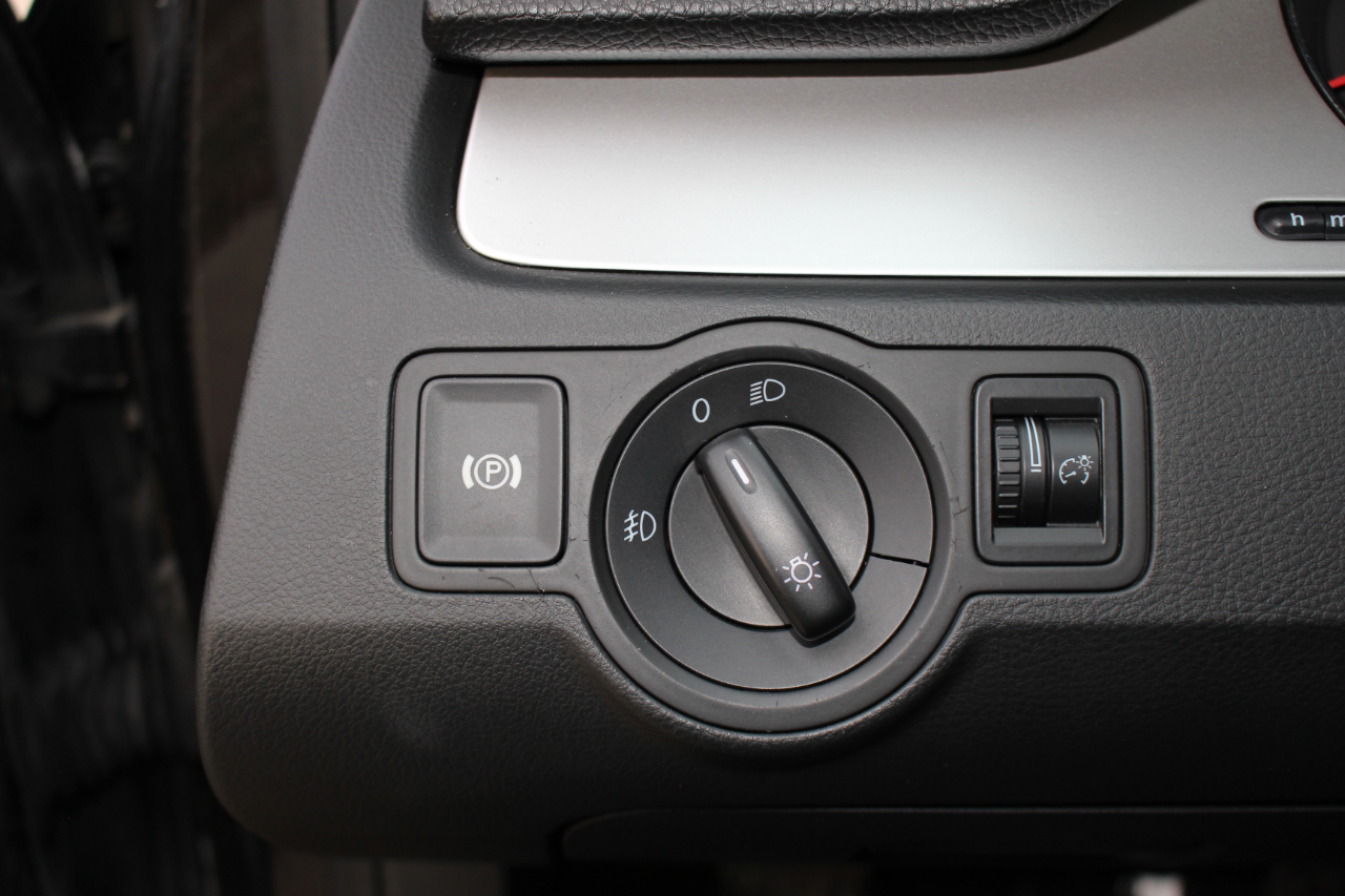 Volkswagen Passat Komfort 2009