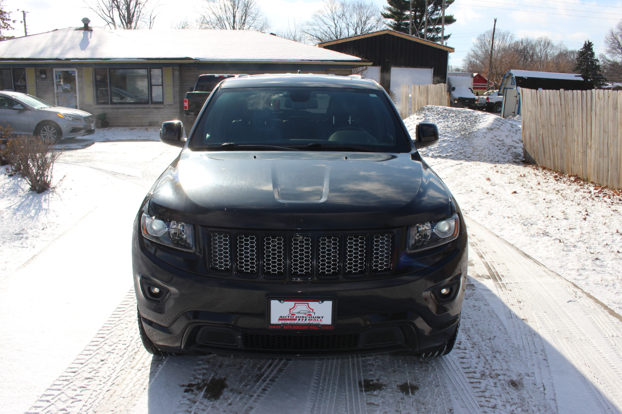 Jeep Grand Cherokee Laredo 4WD 2015