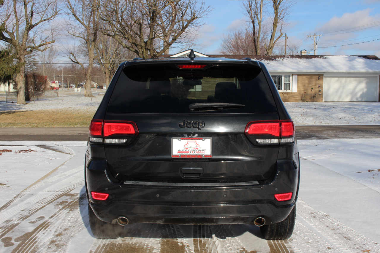 Jeep Grand Cherokee Laredo 4WD 2015