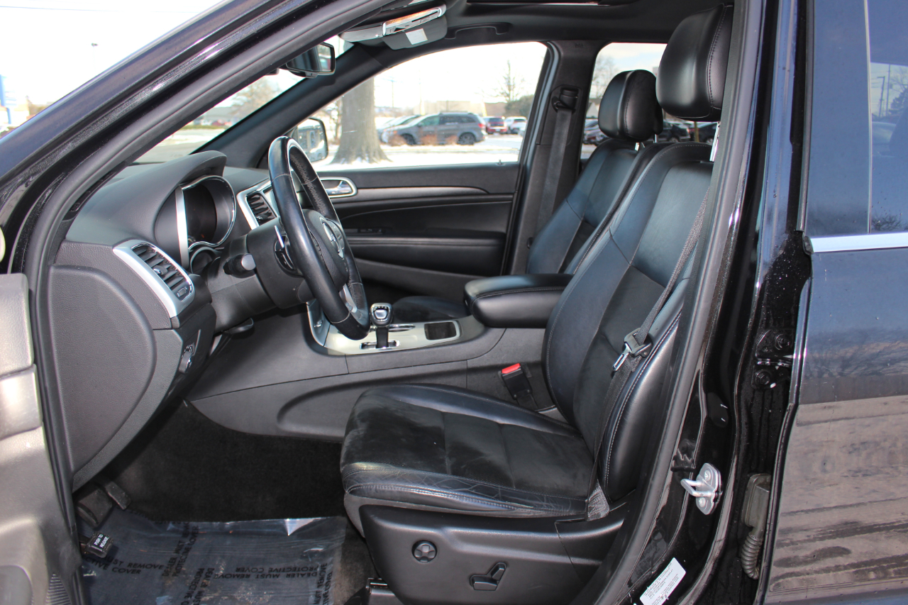 Jeep Grand Cherokee Laredo 4WD 2015