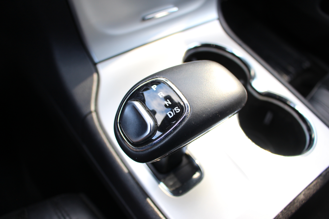 Jeep Grand Cherokee Laredo 4WD 2015