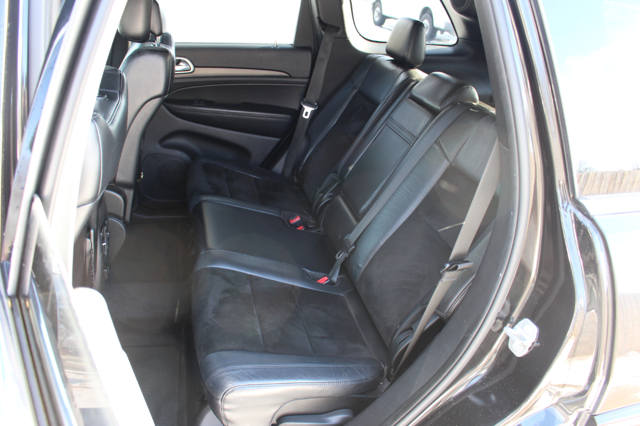 Jeep Grand Cherokee Laredo 4WD 2015