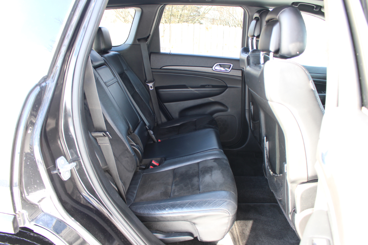 Jeep Grand Cherokee Laredo 4WD 2015